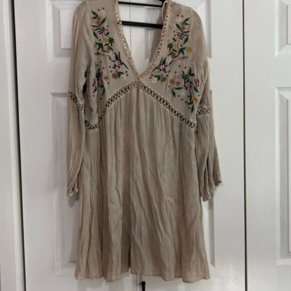 Dresses & Skirts - Floral Embroidered Fairy Boho Style Dress